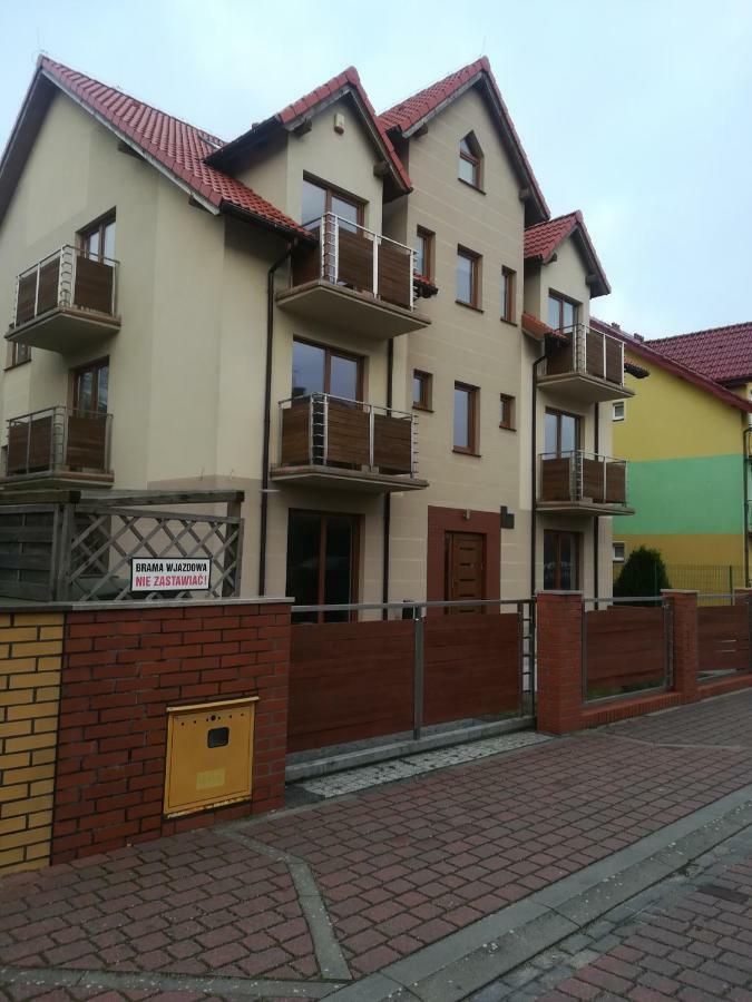 Apartamento Byc Morze Mrzeżyno Exterior foto